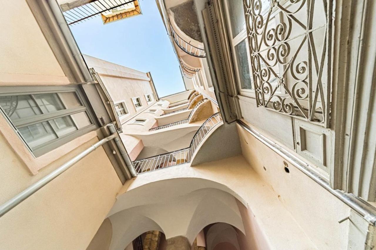 The Pizay Duplex Cozy 2 People - Metro Hotel De Ville Lyon Luaran gambar